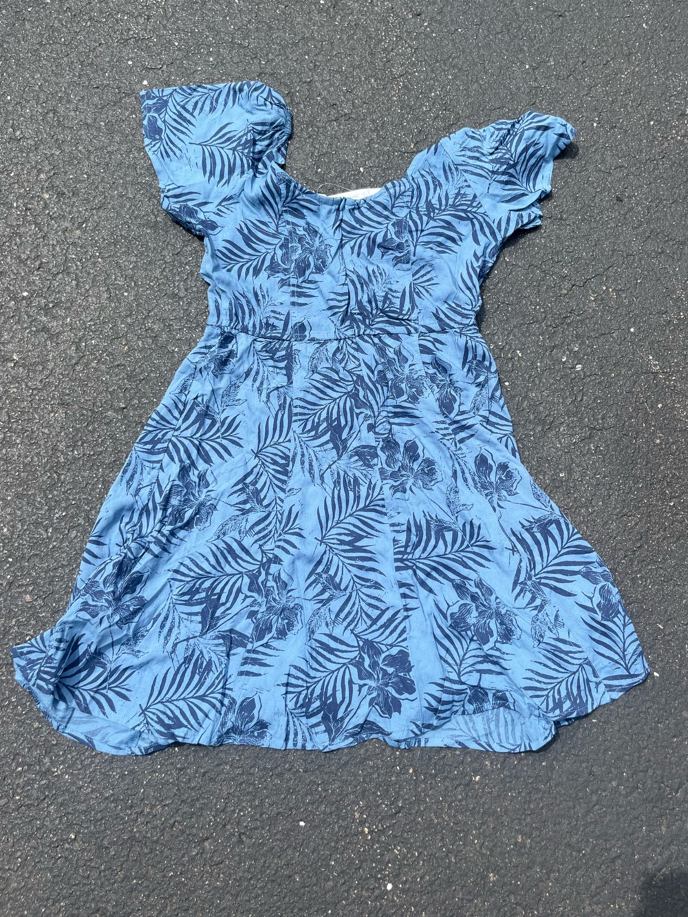NWT Women’s Roxy Blue Floral Leaf Dress - Size Small - Picture 7 of 10